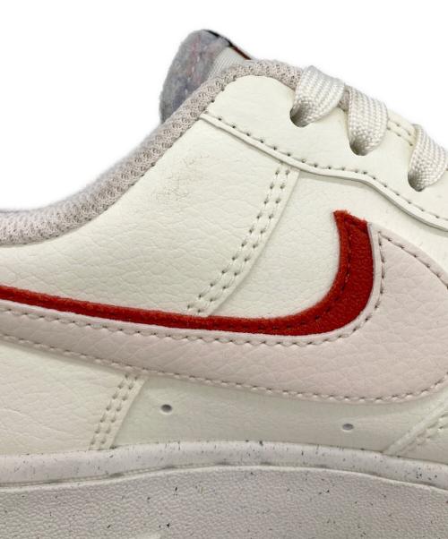 NIKE（ナイキ）NIKE (ナイキ) ローカットスニーカー ホワイト サイズ:22.5の古着・服飾アイテム