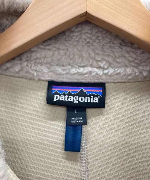 Patagonia（パタゴニア）Patagonia (パタゴニア) フリースジャケット アイボリー サイズ:Lの古着・服飾アイテム