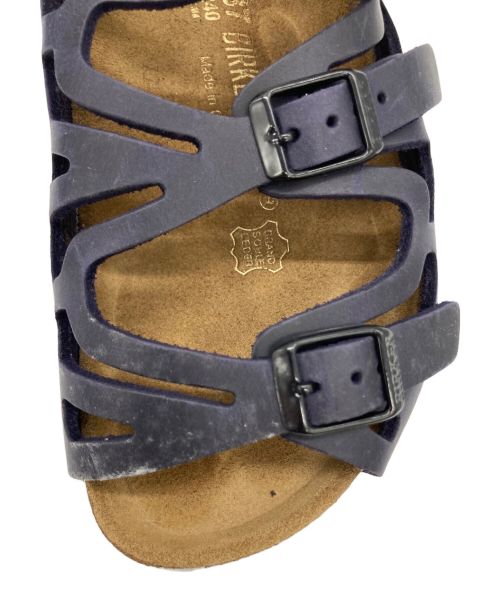 BIRKENSTOCK（ビルケンシュトック）BIRKENSTOCK (ビルケンシュトック) サンダル ネイビー サイズ:24の古着・服飾アイテム