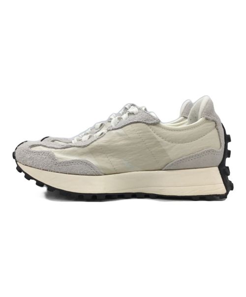 NEW BALANCE（ニューバランス）NEW BALANCE (ニューバランス) 327 CJ ホワイト サイズ:22.5の古着・服飾アイテム