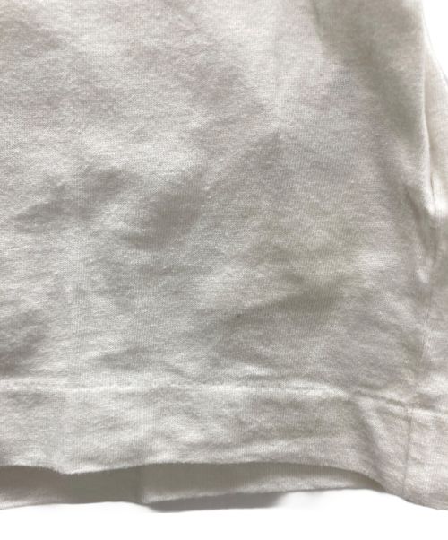 PLAY COMME des GARCONS（プレイコムデギャルソン）PLAY COMME des GARCONS (プレイ コムデギャルソン) Tシャツ ホワイト サイズ:Mの古着・服飾アイテム