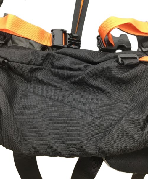 HAGLOFS（ホグロフス）HAGLOFS (ホグロフス) バックパック Rand 38 グレー×オレンジの古着・服飾アイテム