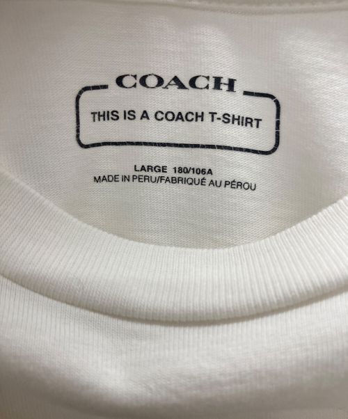 COACH（コーチ）COACH (コーチ) シグネチャーTシャツ ホワイト×ベージュ サイズ:Lの古着・服飾アイテム