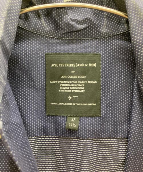 ART COMES FIRST（アートカムズファースト）ART COMES FIRST (アートカムズファースト) 半袖シャツ ネイビー サイズ:37の古着・服飾アイテム