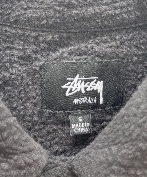stussy（ステューシー）stussy (ステューシー) 半袖シャツ ブラック サイズ:Sの古着・服飾アイテム