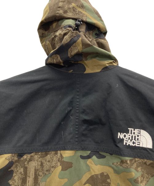 THE NORTH FACE（ザ ノース フェイス）THE NORTH FACE (ザ ノース フェイス) ノベルティマウンテンライトジャケット カーキ×ブラック サイズ:Mの古着・服飾アイテム