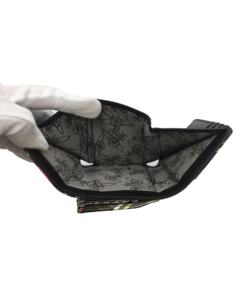 Vivienne Westwood（ヴィヴィアンウエストウッド）Vivienne Westwood (ヴィヴィアンウエストウッド) 3つ折り財布 マルチカラーの古着・服飾アイテム