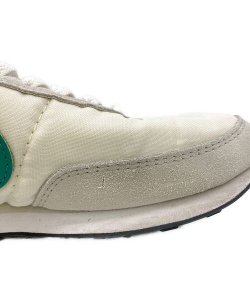 NIKE（ナイキ）NIKE (ナイキ) WMNS WAFFLE TRAINER 2 アイボリー×グリーン サイズ:24.5の古着・服飾アイテム