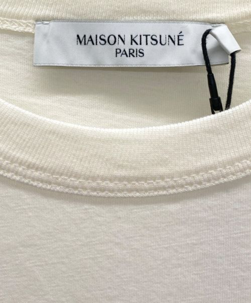 maison kitsune（メゾンキツネ）maison kitsune (メゾンキツネ) ダブル フォックスヘッド ロゴ Tシャツ ホワイト サイズ:XL 未使用品の古着・服飾アイテム