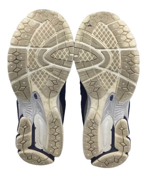 NEW BALANCE（ニューバランス）NEW BALANCE (ニューバランス) 2002R ネイビー×ベージュ サイズ:27の古着・服飾アイテム