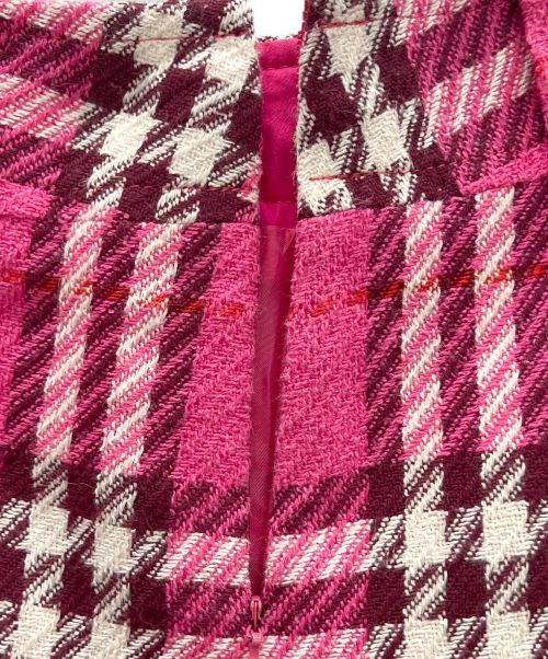 BURBERRY BLUE LABEL（バーバリー ブルー レーベル）BURBERRY BLUE LABEL (バーバリーブルーレーベル) ミニスカート ショッキングピンク サイズ:36の古着・服飾アイテム