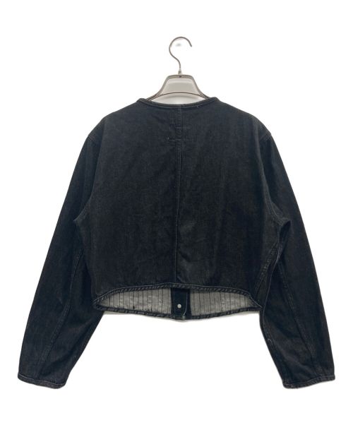 I.S. ISSEY MIYAKE（イッセイ ミヤケ）I.S. ISSEY MIYAKE (イッセイ ミヤケ) ノーカラープリーツデニムジャケット ブラック サイズ:Mの古着・服飾アイテム