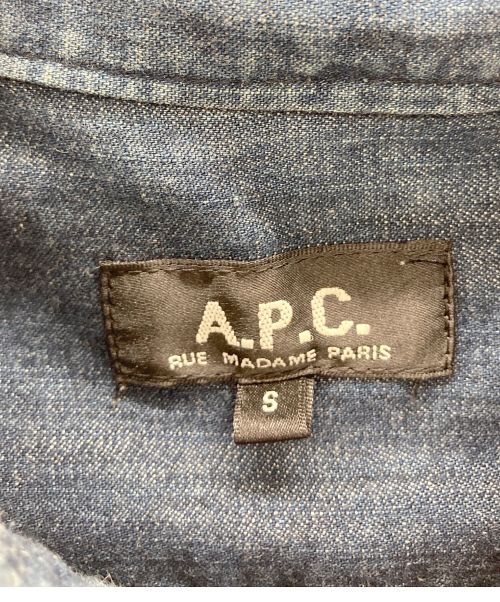 A.P.C.（アーペーセー）A.P.C. (アーペーセー) デニムシャツ インディゴ サイズ:Sの古着・服飾アイテム