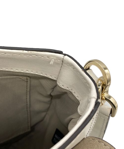 FURLA（フルラ）FURLA (フルラ) 2WAYバッグ ホワイトの古着・服飾アイテム