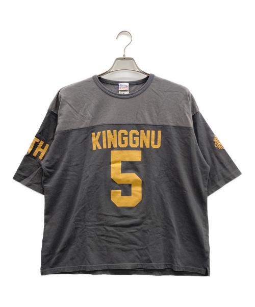 KINGGNU（キングヌー）KINGGNU (キングヌー) ライブTシャツ グレー サイズ:M 未使用品の古着・服飾アイテム
