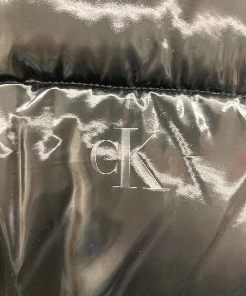 Calvin Klein Jeans（カルバンクラインジーンズ）Calvin Klein Jeans (カルバンクラインジーンズ) 中綿ジャケット ブラック サイズ:Mの古着・服飾アイテム