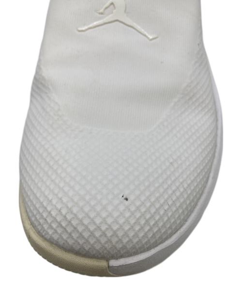 NIKE（ナイキ）NIKE (ナイキ) スニーカー ホワイト サイズ:28.5の古着・服飾アイテム