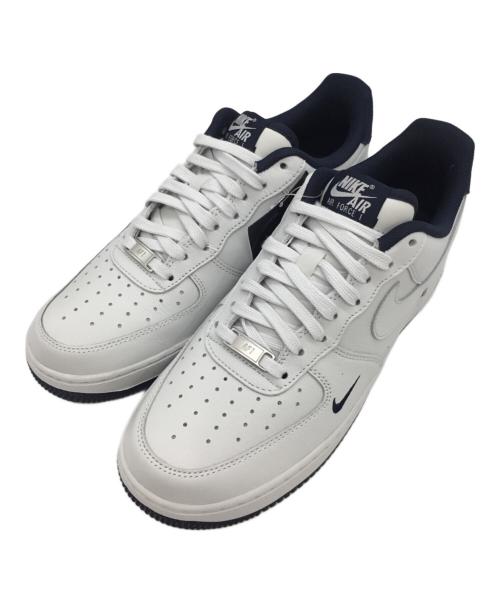 NIKE（ナイキ）NIKE (ナイキ) Air Force 1 Low '07 LV8 (エア フォース 1 '07 LV8) ホワイト×ネイビー サイズ:26.5の古着・服飾アイテム