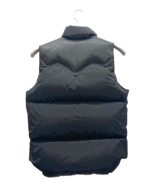 RockyMountainFeatherBed（ロッキーマウンテンフェザーベッド）RockyMountainFeatherBed (ロッキーマウンテンフェザーベッド) Jackson Wyoming (ジャクソン) ダウンベスト ブラック サイズ:36の古着・服飾アイテム