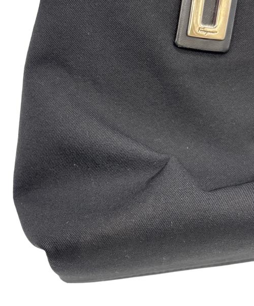 Salvatore Ferragamo（サルヴァトーレ フェラガモ）Salvatore Ferragamo (サルヴァトーレ フェラガモ) ハンドバッグ ブラックの古着・服飾アイテム