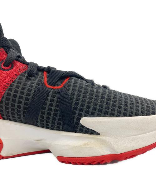 NIKE（ナイキ）NIKE (ナイキ) DM1122-005 ブラック×レッド サイズ:25.5の古着・服飾アイテム