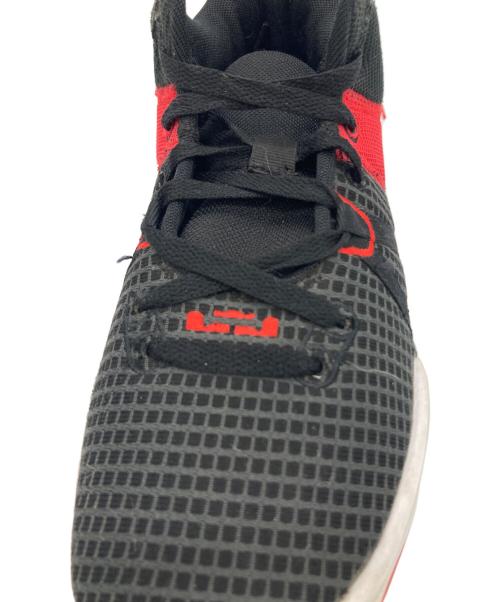 NIKE（ナイキ）NIKE (ナイキ) DM1122-005 ブラック×レッド サイズ:25.5の古着・服飾アイテム