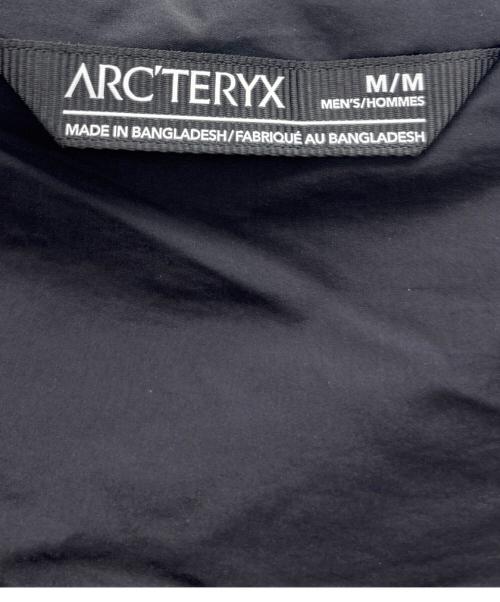 ARC'TERYX（アークテリクス）ARC'TERYX (アークテリクス) アトムSLフーディ ブラック サイズ:M 未使用品の古着・服飾アイテム
