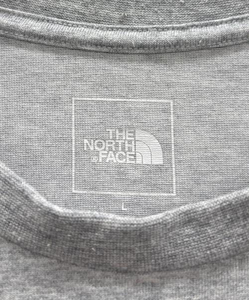 THE NORTH FACE（ザ ノース フェイス）THE NORTH FACE (ザ ノース フェイス) Tシャツ グレー サイズ:Lの古着・服飾アイテム