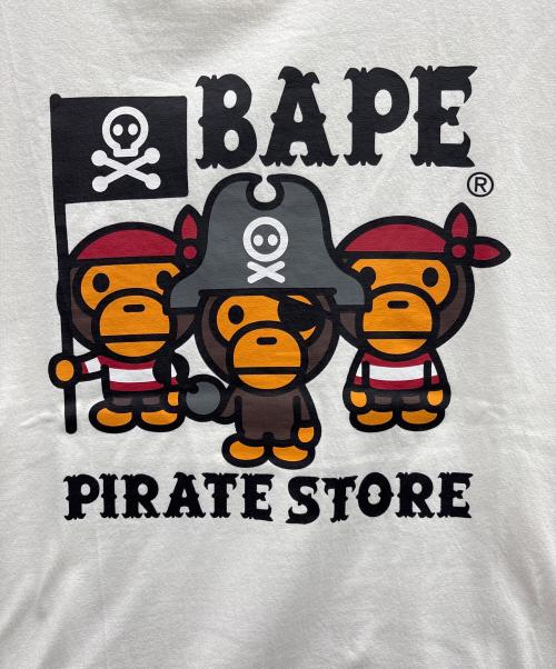 A BATHING APE（アベイシングエイプ）A BATHING APE (ア ベイシング エイプ) Tシャツ ホワイト サイズ:Lの古着・服飾アイテム