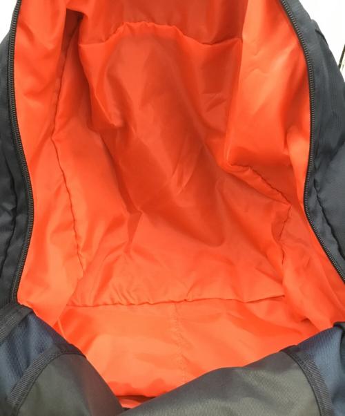 adidas（アディダス）adidas (アディダス) ボストンバッグ ネイビーの古着・服飾アイテム