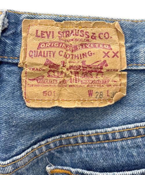 LEVI'S（リーバイス）LEVI'S (リーバイス) ジーンズ ブルー サイズ:28の古着・服飾アイテム
