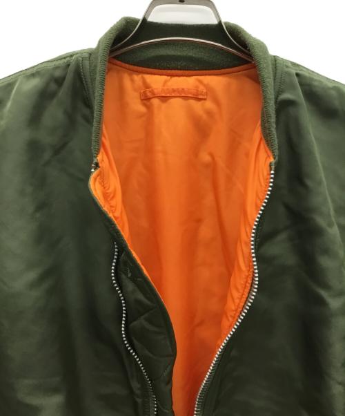ALPHA INDUSTRIES（アルファインダストリーズ）ALPHA INDUSTRIES (アルファインダストリーズ) リバーシブルジャケット カーキ×オレンジ サイズ:XLの古着・服飾アイテム