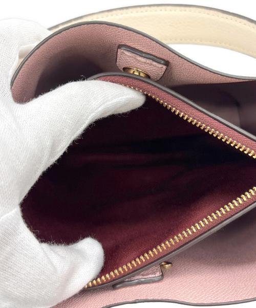 COACH（コーチ）COACH (コーチ) 2WAYバッグ ホワイトの古着・服飾アイテム