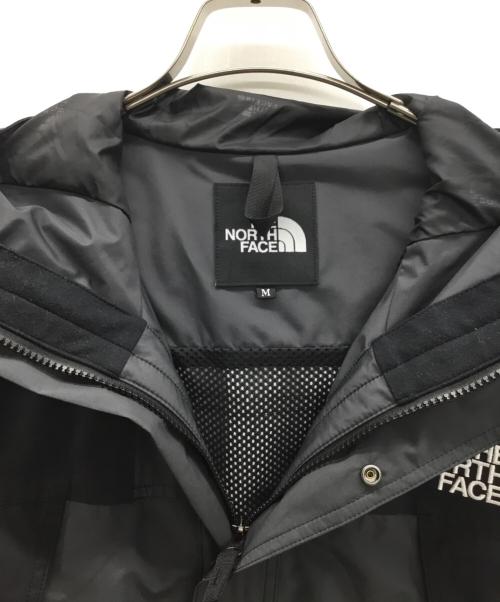 THE NORTH FACE（ザ ノース フェイス）THE NORTH FACE (ザ ノース フェイス) レトロマウンテンライトジャケット アスファルトグレー サイズ:Mの古着・服飾アイテム