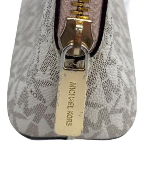 MICHAEL KORS（マイケルコース）MICHAEL KORS (マイケルコース) コスメポーチ アイボリーの古着・服飾アイテム