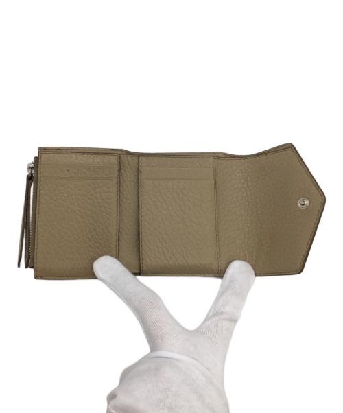 Maison Margiela（メゾンマルジェラ）Maison Margiela (メゾンマルジェラ) 3つ折り財布 ベージュの古着・服飾アイテム