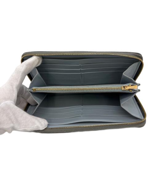 CELINE（セリーヌ）CELINE (セリーヌ) ラウンドジップウォレット グレーの古着・服飾アイテム