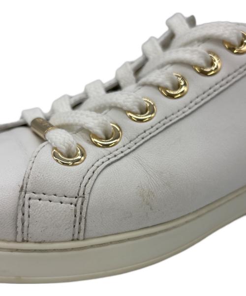 JIMMY CHOO（ジミーチュウ）JIMMY CHOO (ジミーチュウ) スタースタッズスニーカー ホワイト サイズ:23の古着・服飾アイテム