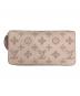 LOUIS VUITTON（ルイ ヴィトン）の古着「長財布」｜ジャスミンピンク
