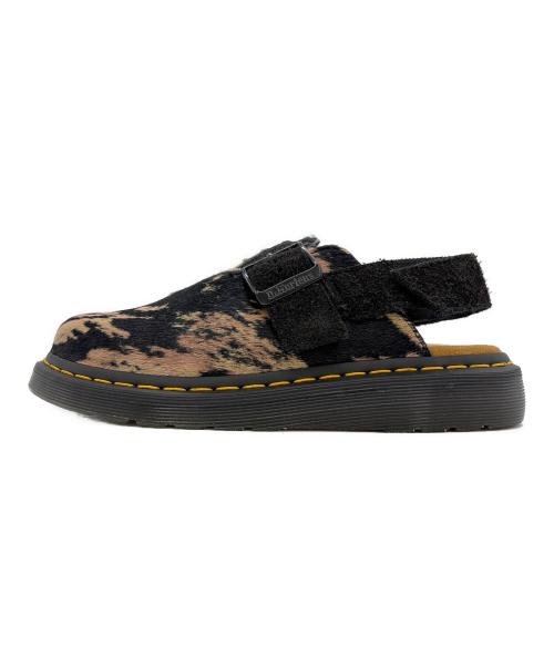 Dr.Martens（ドクターマーチン）Dr.Martens (ドクターマーチン) スリングバック シューズ ベージュ×ブラック サイズ:24.5の古着・服飾アイテム