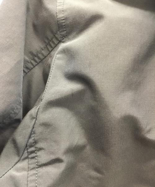 WOOLRICH（ウールリッチ）WOOLRICH (ウールリッチ) ダウンジャケット オリーブ サイズ:Mの古着・服飾アイテム