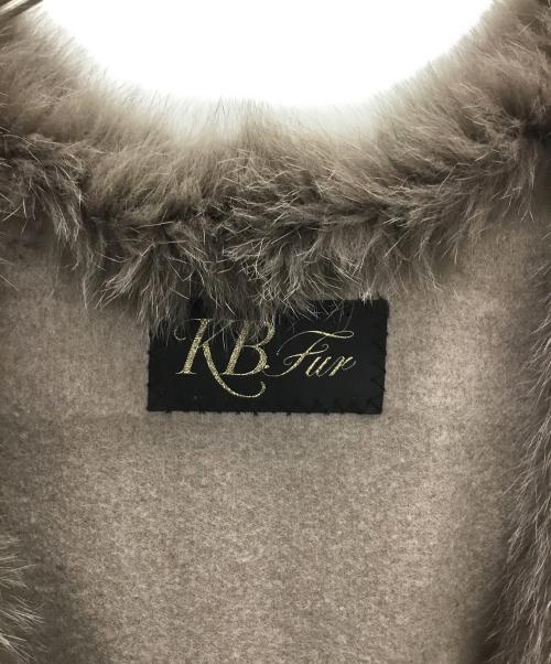 KB FUR（ケービファー）KB FUR (ケービファー) ケープ ブラウン サイズ:70 未使用品の古着・服飾アイテム