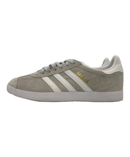 adidas（アディダス）adidas (アディダス) GAZELLE ライトグレー×ホワイト サイズ:24.5の古着・服飾アイテム