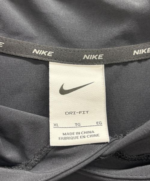 NIKE（ナイキ）NIKE (ナイキ) スリーブレス フーデッド プルオーバー ブラック サイズ:XLの古着・服飾アイテム