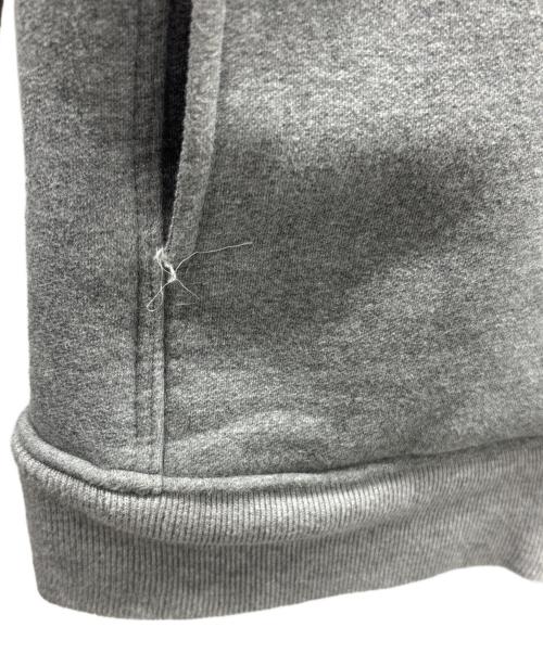AKM（エーケーエム）AKM (エーケーエム) ジップパーカー グレー×ブラック サイズ:Mの古着・服飾アイテム