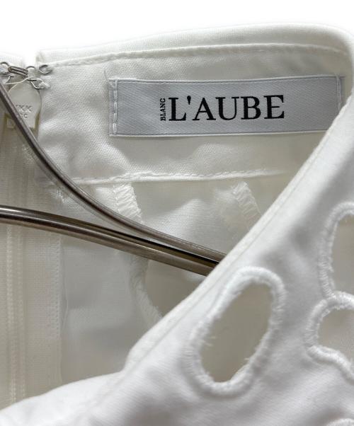 L'AUBE（ローブ）L'AUBE (ローブ) ノースリーブブラウス ホワイト サイズ:Freeの古着・服飾アイテム
