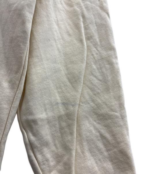 X-LARGE（エクストララージ）X-LARGE (エクストララージ) 刺繍ロゴ アイボリー サイズ:Lの古着・服飾アイテム