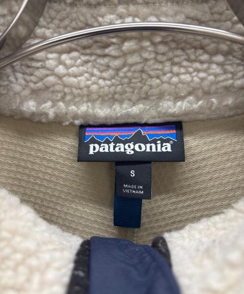 Patagonia（パタゴニア）Patagonia (パタゴニア) Classic Retro-X Jacket ベージュ×ネイビー サイズ:Sの古着・服飾アイテム