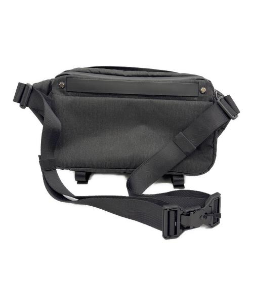 NIID UNPARALLELED（ニード）NIID UNPARALLELED (ニード) クロスボディバック ブラックの古着・服飾アイテム