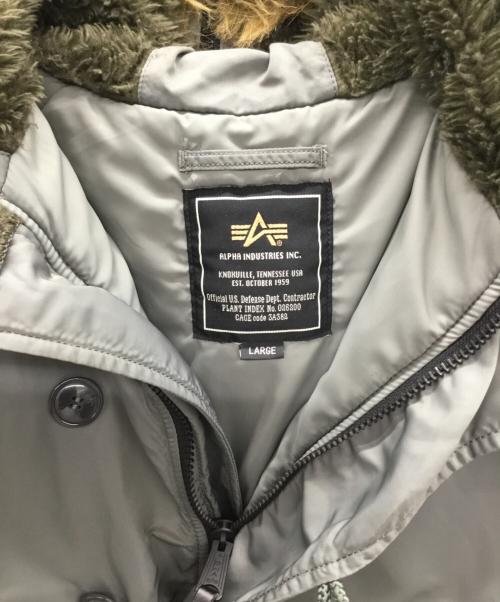 ALPHA INDUSTRIES（アルファインダストリーズ）ALPHA INDUSTRIES (アルファインダストリーズ) フライトジャケット カーキ サイズ:Lの古着・服飾アイテム